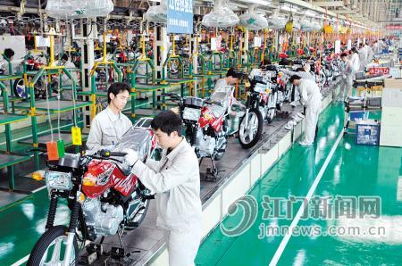 摩托车“下乡”须标注“身份证”