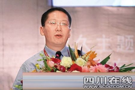 环保部官员：拟开征机动车污染税