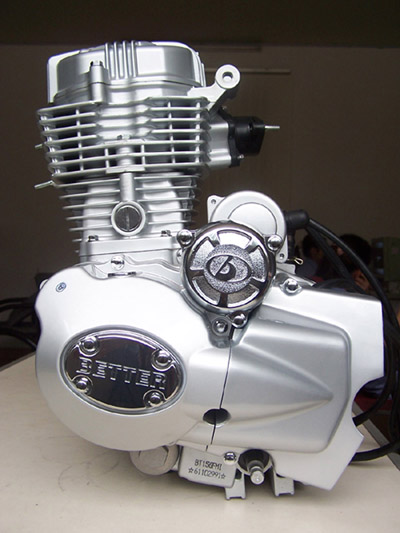 宝德BT156FMI发动机 BT156FMI