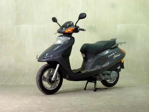 大隆两轮踏板车系列SY125T-9E型两轮摩托车 SY125T-9E型两轮摩托车